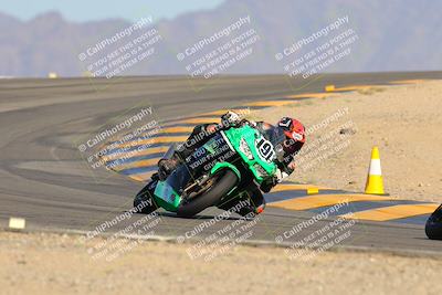 media/Oct-07-2023-CVMA (Sat) [[f84d08e330]]/Race 13 500 Supersport-350 Supersport/